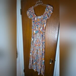 Aura Boho Floral Maxi Dress Women’s Estimated Size Small/Medium